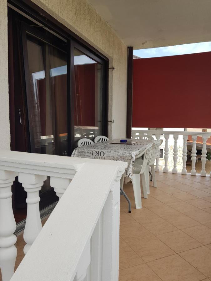 Lili Umag Exterior foto